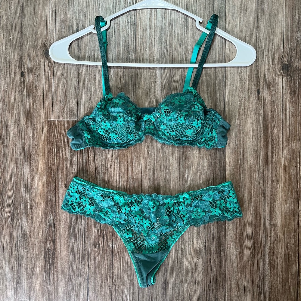 Adore Me Cinthia Unlined